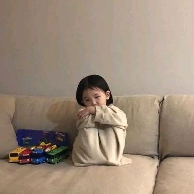 nosurprisesss_'s profile picture. 