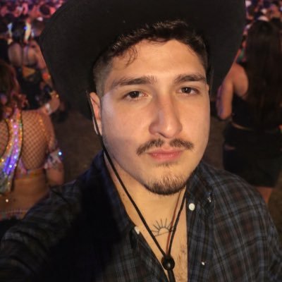 newlynate's profile picture. probably online