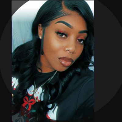 BombshellShar's profile picture. Cancer ♋️ shy outgoing romantic going out is a must big on respect & good energy reads books love movies vampires man buns I’m 5’8 definitely need  him taller💜