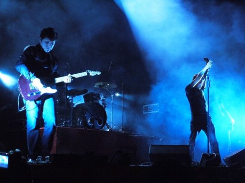 zeomzikal's profile picture. melómano