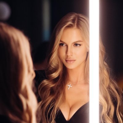 Lina_aabbcc's profile picture. People who need gift cards and scammers who ask me for
money should stay away.