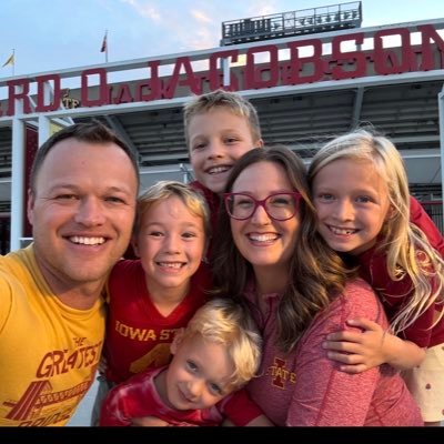 mike_haden's profile picture. '08 Iowa State Ag Business grad, Agricultural Educator and FFA Advisor, Cyclone fan, and small time organic farmer in NE Iowa! Born and raised in NW Iowa!