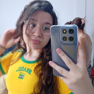 marlvsmarcos's profile picture. Boca y Brey🐣💗 (Leyendo fan fics).

@marlvsmax