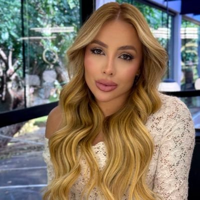 karenkcorrea_'s profile picture. 