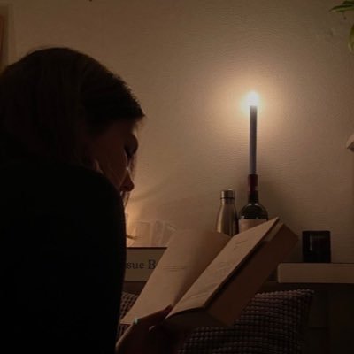 pevciepln's profile picture. 