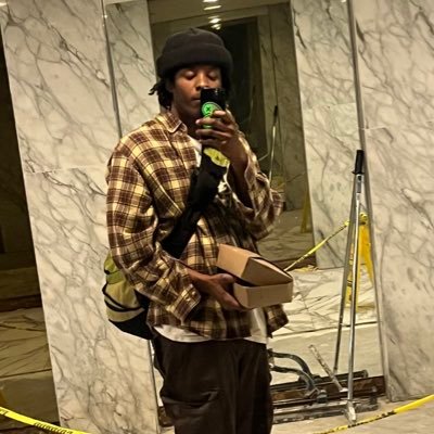 trvvix's profile picture. truth seeker ;