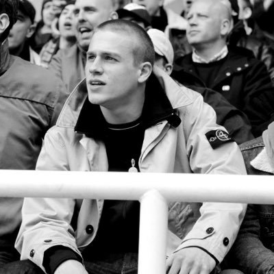 617274687572a's profile picture. @ol 🚩@ohmalua