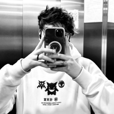 Juampi_ba's profile picture. head designer at @shindengg
prev @furiousgamingla