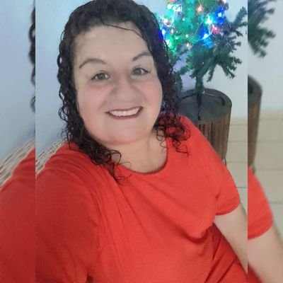 marisa_benegas's profile picture. 2026 vai ser meu ano! 🙏🏽