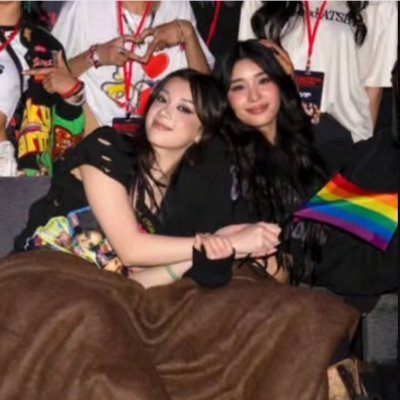 seabnnuys's profile picture. I have stress induced anxiety 
beginner artist
side account
main: @shadowblossoms_