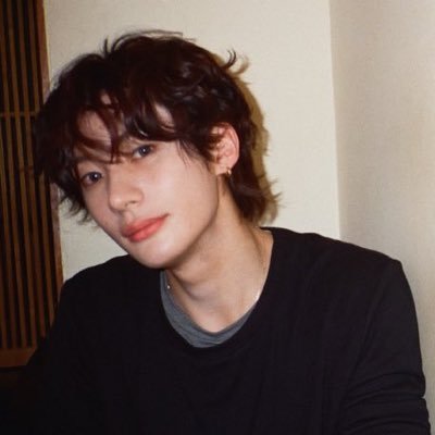 rufflevs's profile picture. Somewhere between drunk and sober, or stupid?