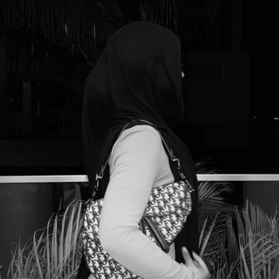 asiahagos's profile picture. 