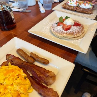 daisyxgarciaa's profile picture. 22 🍒 just for fun