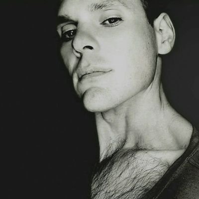 AnthonyVanMet's profile picture. Movies & TV - Marvel & DC - Horror - Books - Cats - Animals   🏳️‍🌈 📺 📚 🇿🇦