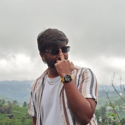 Akash_theking23's profile picture. Loyolite/B.com Graduated/CA Finalist/Dancer
...Just here to celebrate Cinema❤🥳
Stan of @actorvijay