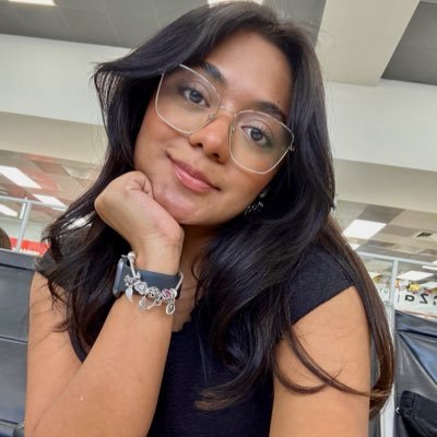 _yaelibaro's profile picture. 