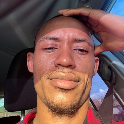 LoBassa's profile picture. ✝️🙏🏻 Proverbes 11:25 L'âme généreuse sera comblée, celui qui arrose sera lui-même arrosé.