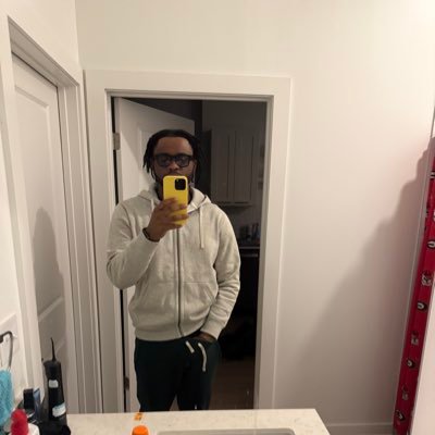 kedrick__'s profile picture. “Your mindful of it all when your minds full of it all”