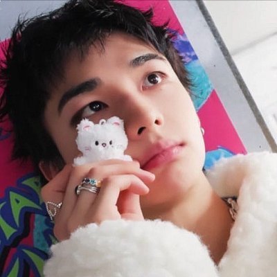 catrraclism's profile picture. cabeça de alga + sabidinha 💌 !. ela/dela