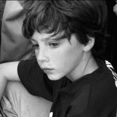 hjjjgljk's profile picture. 