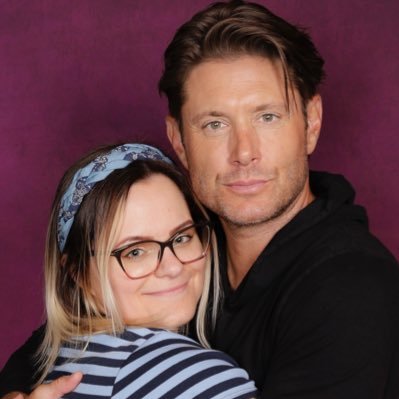 morganXselina's profile picture. ♫ You never know the real value of a moment until it becomes a memory.