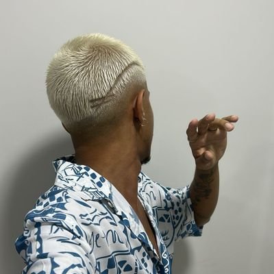 rxmxn_69's profile picture. 🏹🪞