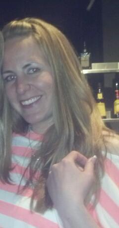 BrIzZy715's profile picture. I love pink, and the rain, and honest people. I'm a sucker for romance, I love to read, and a man that smells good. I hate stupid people and pointless drama.