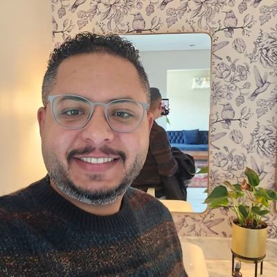 مهتم بكل ما يحسّن جودة حياة الانسان ⚛️ //
شريك مؤسسي لمَسلك لتنظيم الرحلات//
عضو نادي ابواب بالخبر//

#مسار_الازدهار🗝

الموقع الشخصي (SYNC528) 🌟👇