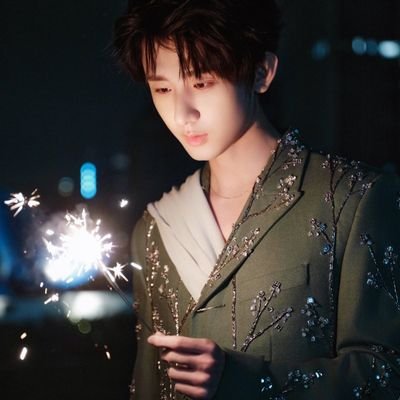 JunePanalee's profile picture. #Chengyi #成毅 #เฉิงอี้
