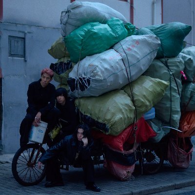 shhh_s's profile picture. 