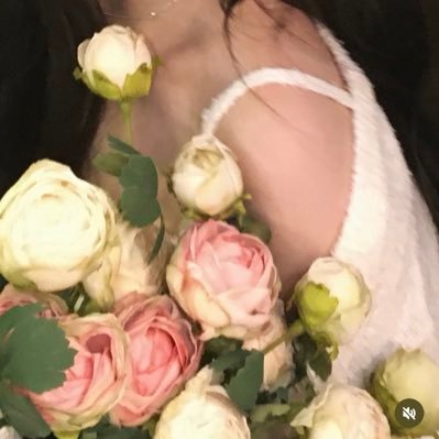 marchginalia's profile picture. 