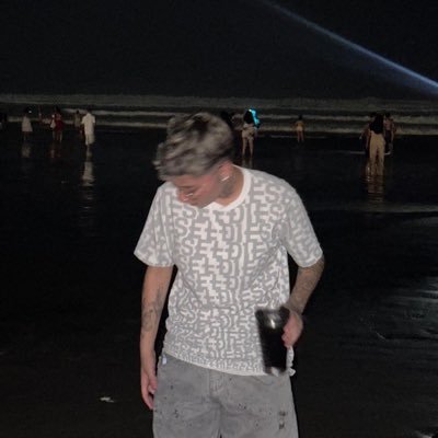 vitviannaz's profile picture. 