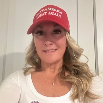 RoseYagi10's profile picture. SOCIAL MEDIA ASSISTANT TO ELON MUSK, I SUPPORT THE SACM VICTIMS LIKE ME RECOVER... JUSTICE MATTERS Justice for Us all ....⚖️