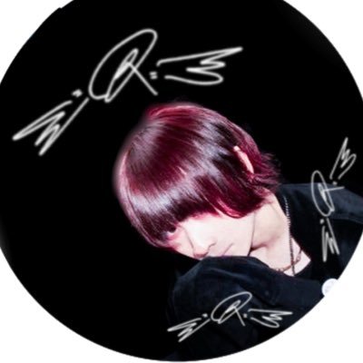 yatsuiichijiku's profile picture. ☂︎*̣̩⋆̩*永𝙌結社𝙑𝙤./詩 ☂︎*̣̩⋆̩* @AQkessha ﾔﾁｭｶﾓｼﾚﾅｲ...。鬱なりに元気な気がします、は？ ✉️𝘿𝙈 𝙤𝙧 yatsuiichidiku821@gmail.com