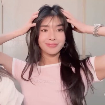 forjinglei's profile picture. 🃏: ai could never recreate this