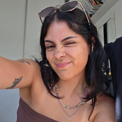 camicarb_'s profile picture. Brillará blanca y celeste💙🤍 ||