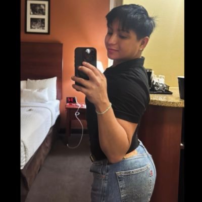 bertosmaitai's profile picture. god first