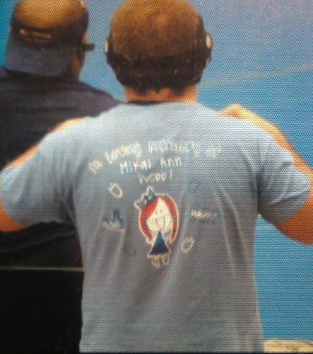 theB3AR11's profile picture. 