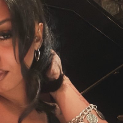 chassllynn's profile picture. 𖤐ᝰ.ᐟ𖦹₊⊹