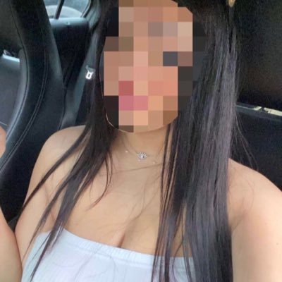 zna_sss's profile picture. fb moi j’ai sauté …