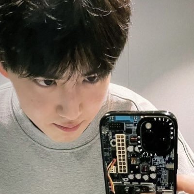 byeonbkhyun's profile picture. ˙⋆✮𝑹𝒆𝒗𝒆𝒓𝒊𝒆 𝟏𝟓.𝟎𝟔.𝟐𝟓 🌱
