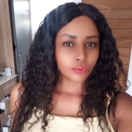 busi24's profile picture. 