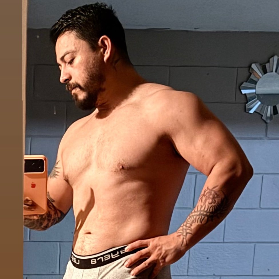 JorgeAlvar8nj8's profile picture. 