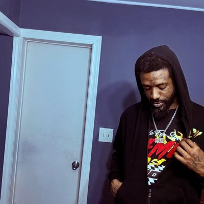 2muchflexin's profile picture. Artist i paint shit get the picture 🎨 12/21 #ROM Thefield brand ambassador get your merch today Issa lifestyle