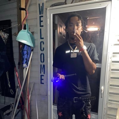 ftok_zae's profile picture. Music here : https://t.co/EWf2Kup5gV