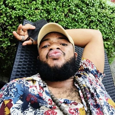 xoftnest's profile picture. Tailor 🧵 ✂️ 

This page is a true reflection of the person behind it.🌍. LFC ♥️