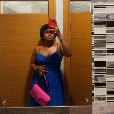 Treasure_gbo's profile picture. mummy's girl and 

Student at the university of makeni