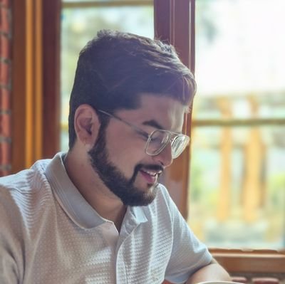 DrYashTiwari's profile picture. I make teeth contact before I make eye contact.