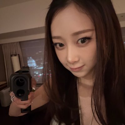 WHTEVERHAPPNS's profile picture. i have reason to believe i’m always right