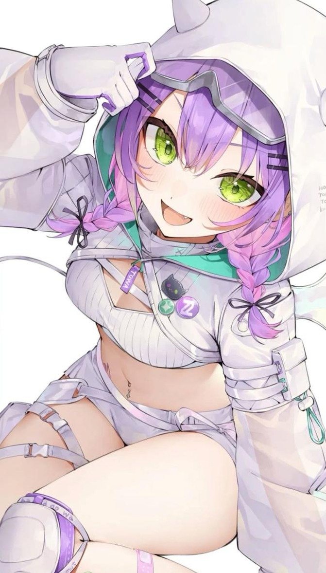 luanacarani's profile picture. 